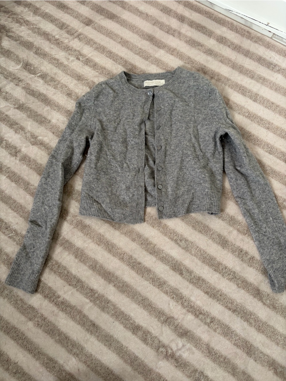 Abercrombie & Fitch Heather Gray Cropped Button Cardigan croppped